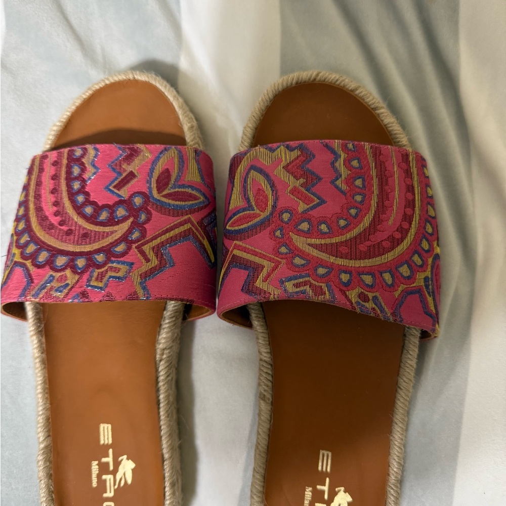 Etro Women's Vibrant Pink and Purple Sandals